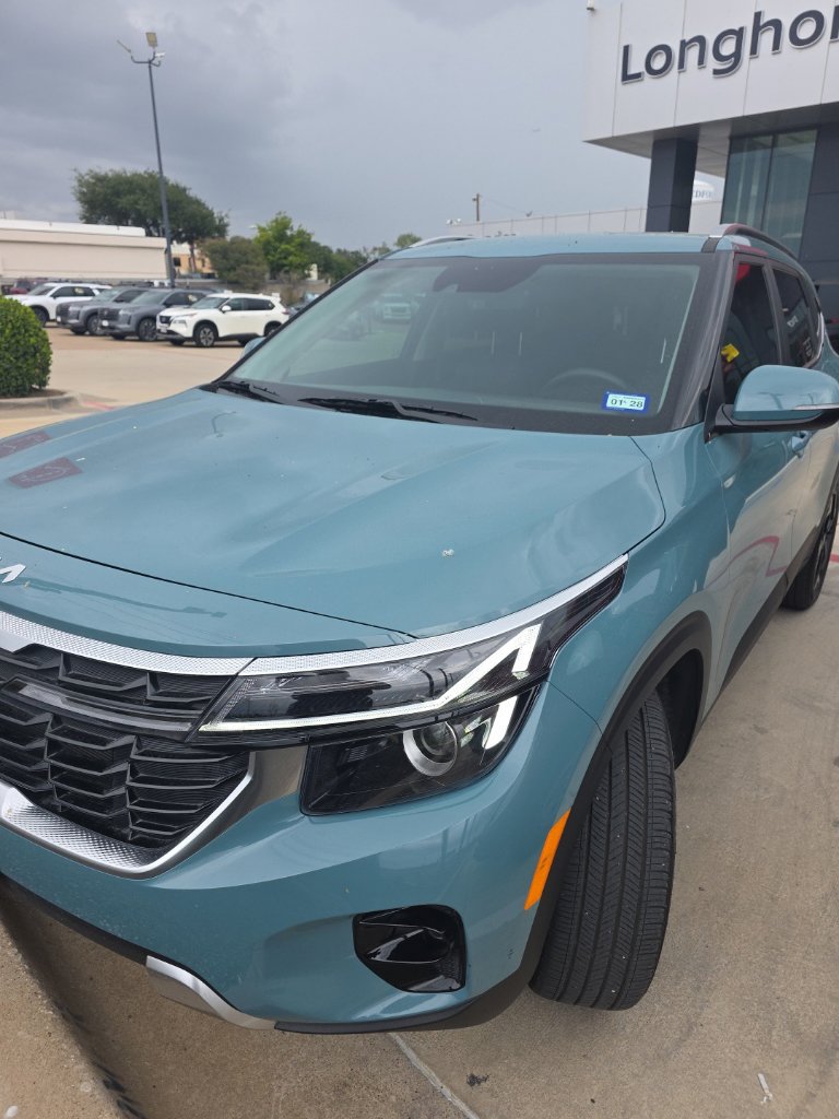 Used 2026 Kia Seltos EX FWD image 1