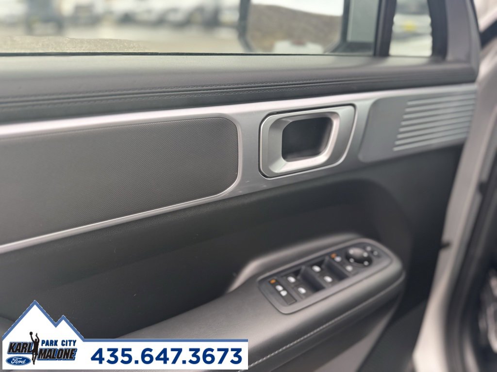 Used 2024 Hyundai Santa Fe SEL image 9