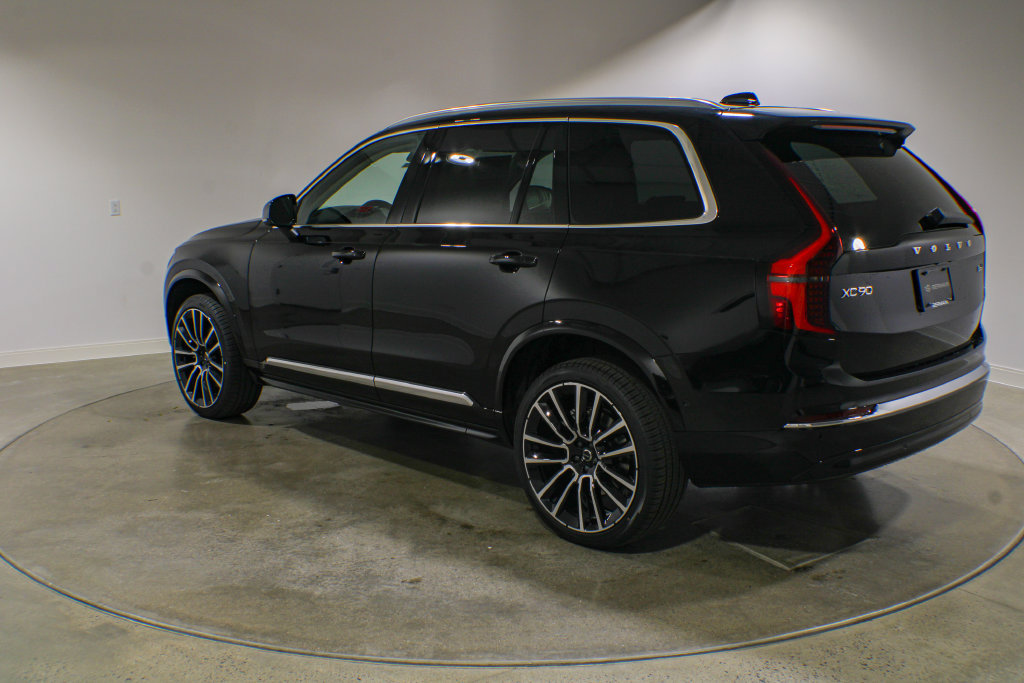 New 2026 Volvo XC90 B6 Ultra w/ Lounge Package AWD/4WD image 3