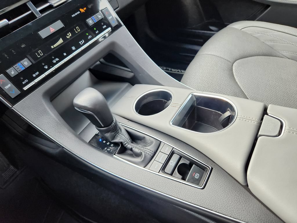 Used 2021 Toyota Avalon Limited w/ Advanced Safety Package AWD/4WD image 21