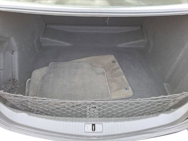 Used 2012 Buick Regal Leather image 7