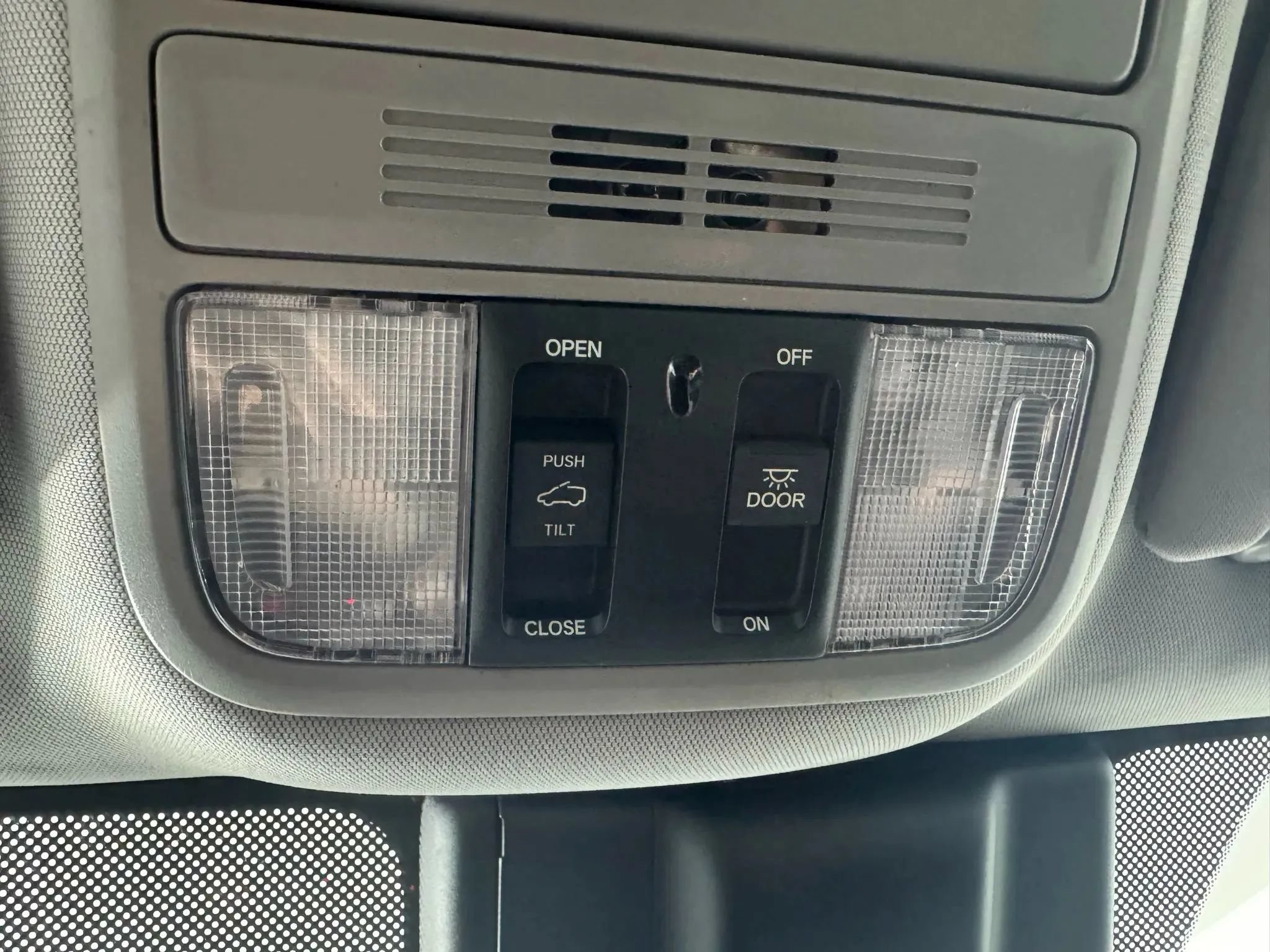 Used 2020 Honda Odyssey EX-L image 23