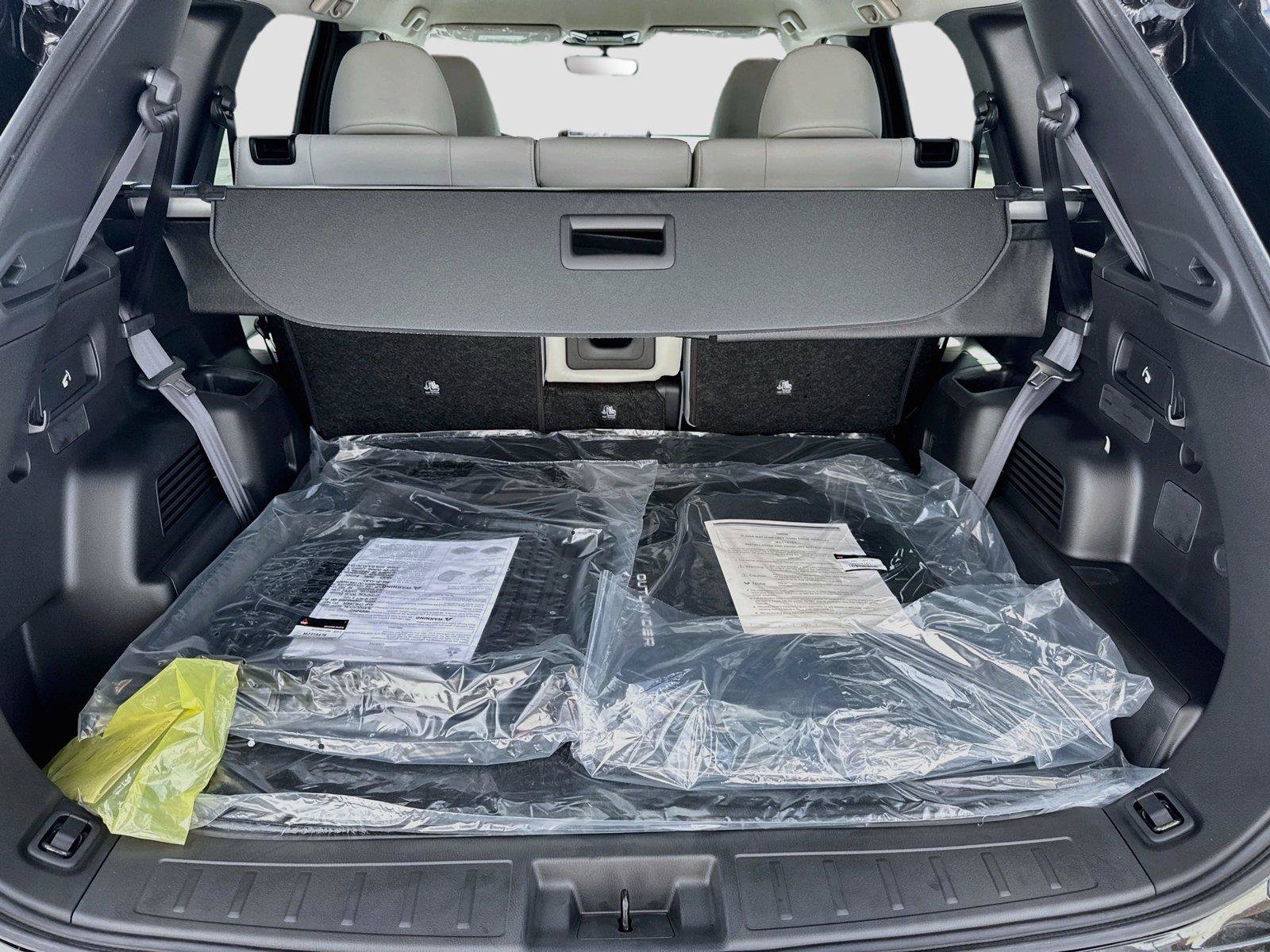 New 2026 Mitsubishi Outlander SE FWD image 27