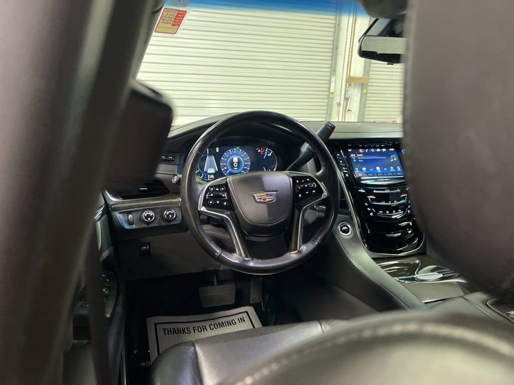 Used 2019 Cadillac Escalade Platinum AWD/4WD image 24