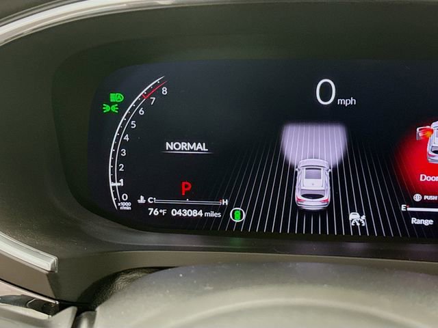 Used 2024 Acura MDX SH-AWD w/ Technology Package image 12