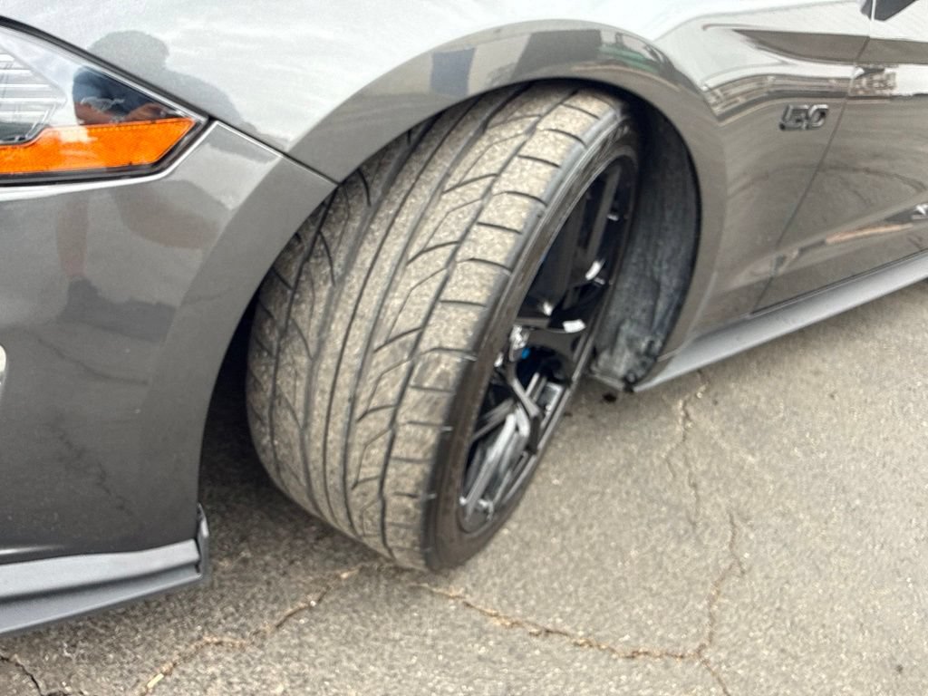 Used 2019 Ford Mustang GT Premium w/ Equipment Group 401A RWD image 38