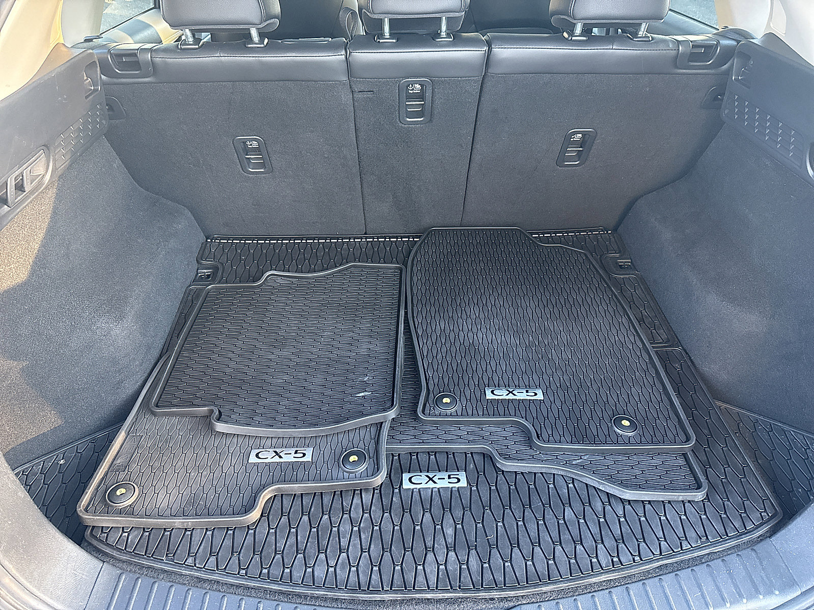 Used 2023 MAZDA CX-5 AWD 2.5 S w/ Premium Package image 34