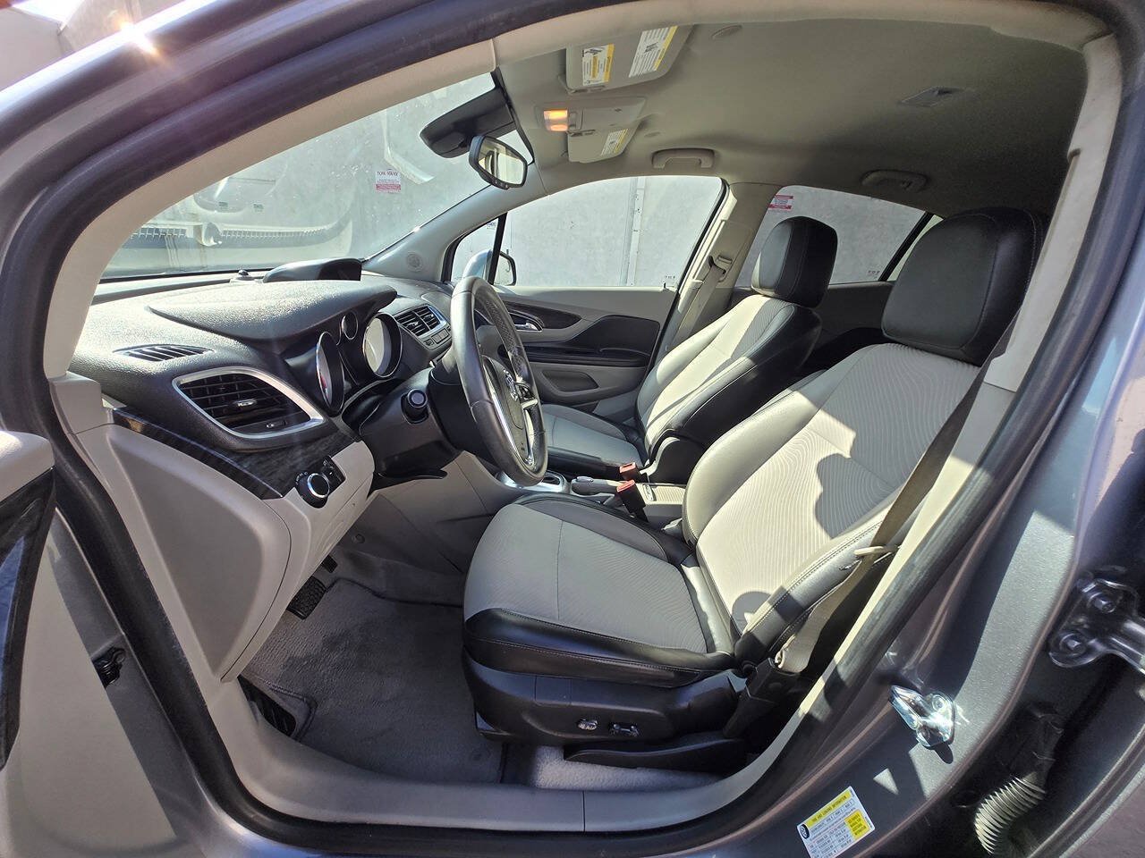 Used 2013 Buick Encore FWD image 20