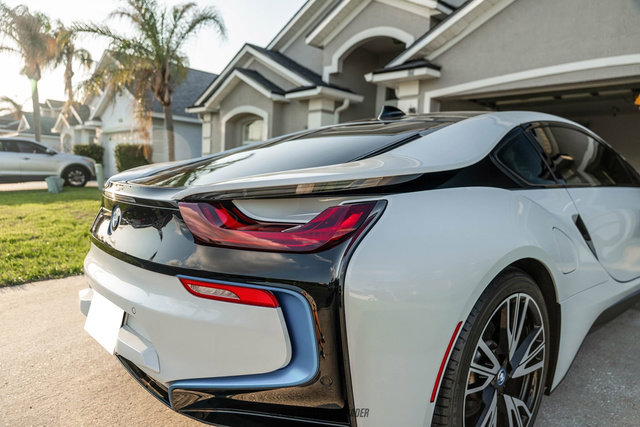 Used 2016 BMW i8 image 71