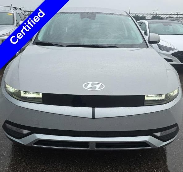 Used 2024 Hyundai Ioniq 5 SEL AWD/4WD image 3