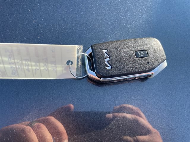 Used 2022 Kia K5 LXS FWD image 29