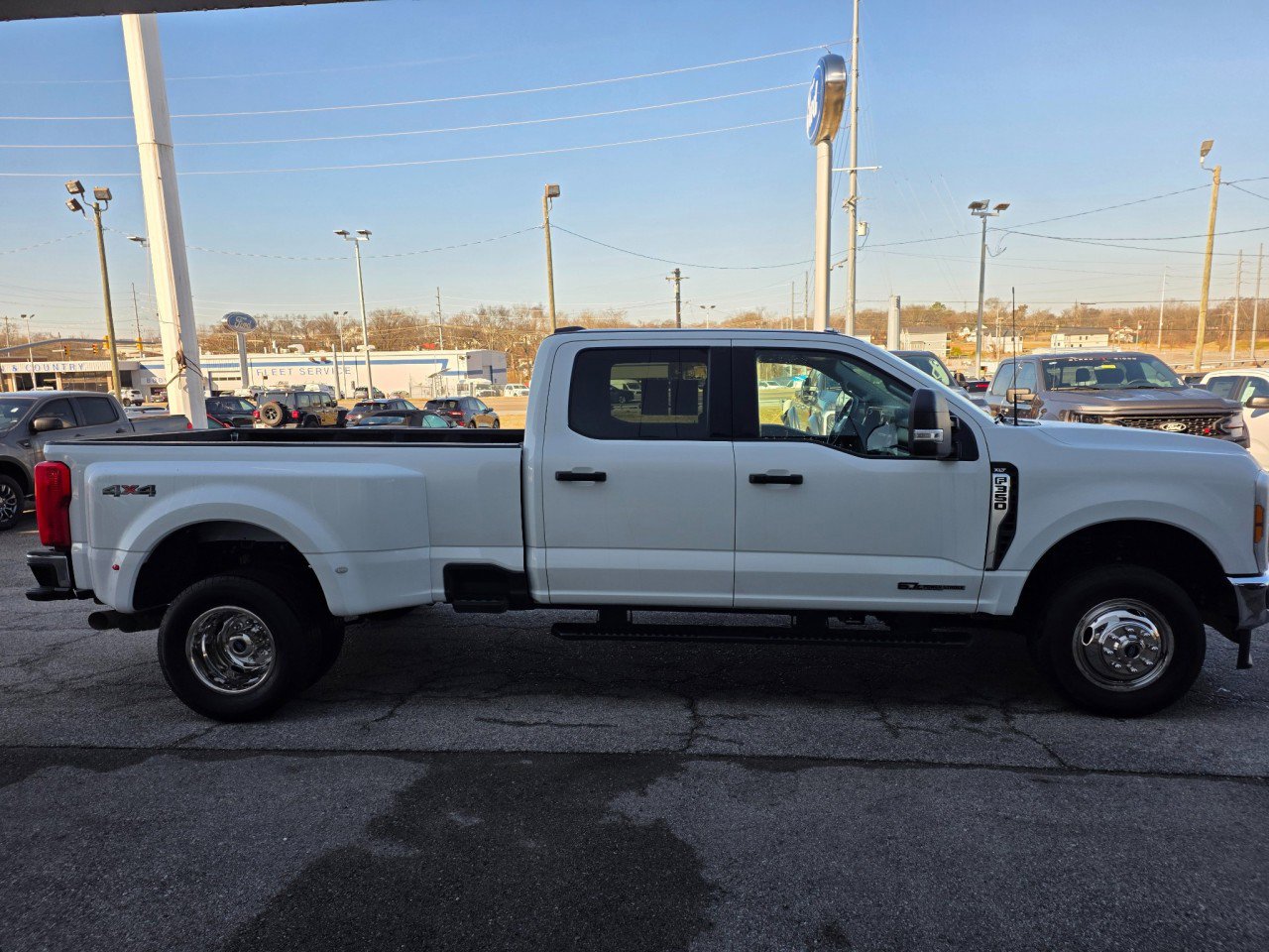Used 2025 Ford F350 XLT image 8