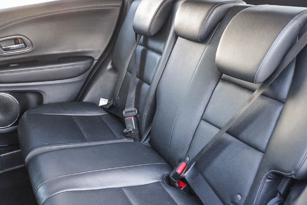 Used 2021 Honda HR-V EX-L image 18
