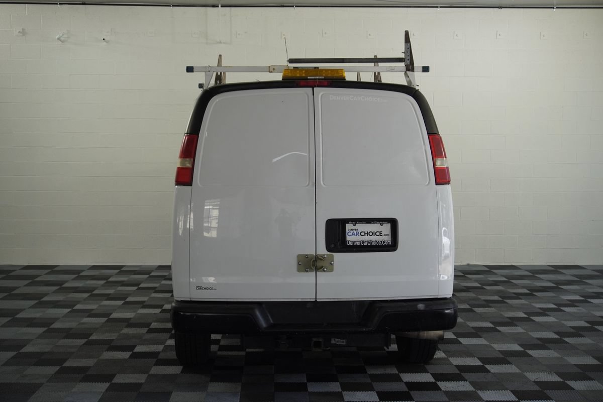 Used 2014 Chevrolet Express 3500 Extended RWD image 4