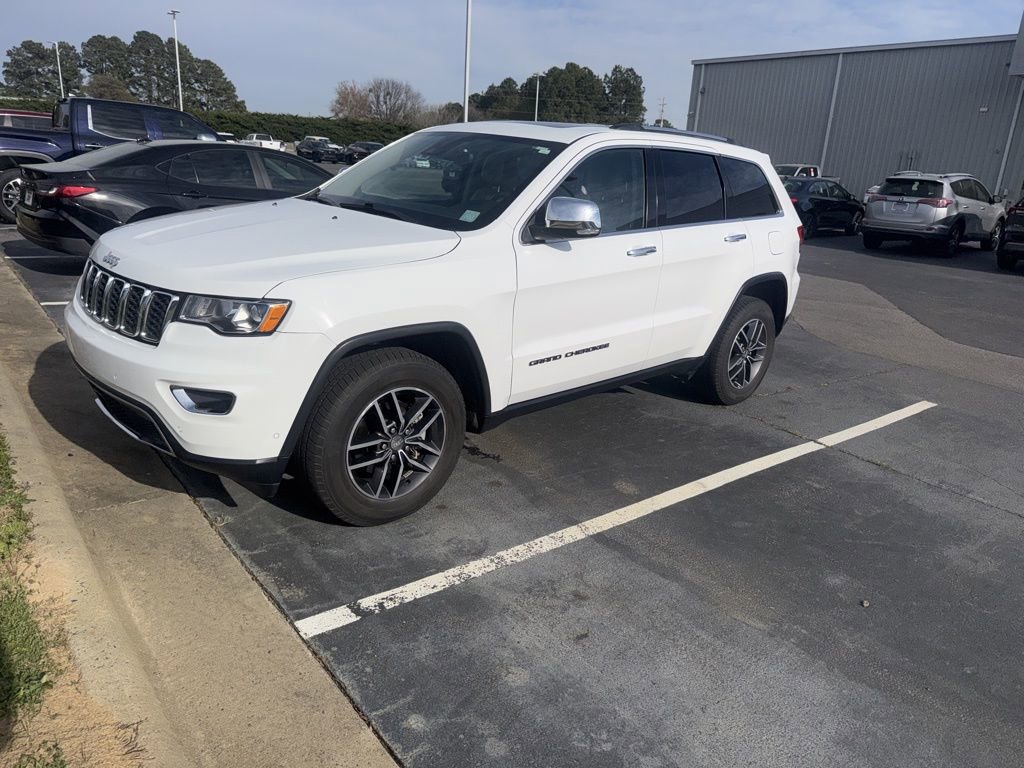 Used 2018 Jeep Grand Cherokee Limited image 2