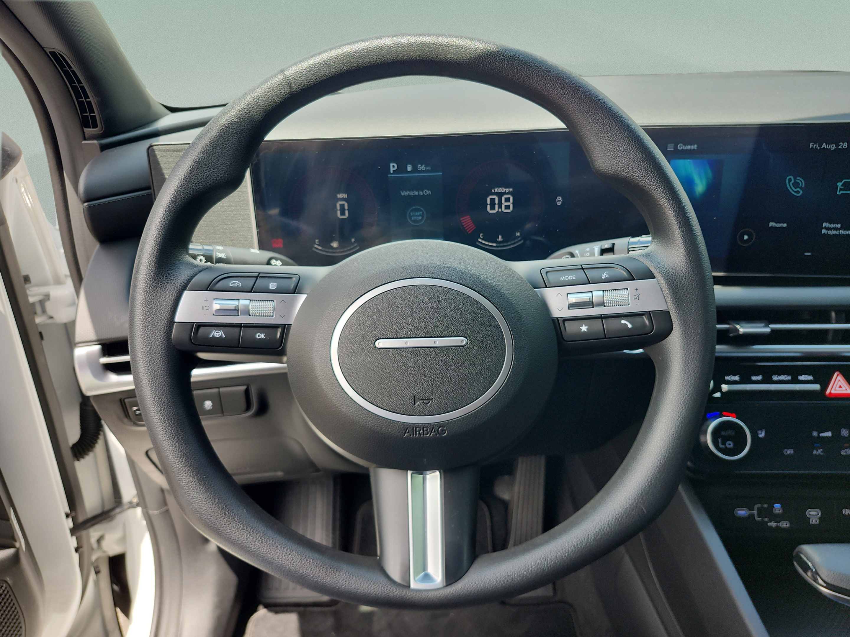 Certified 2025 Hyundai Santa Cruz SEL FWD image 9