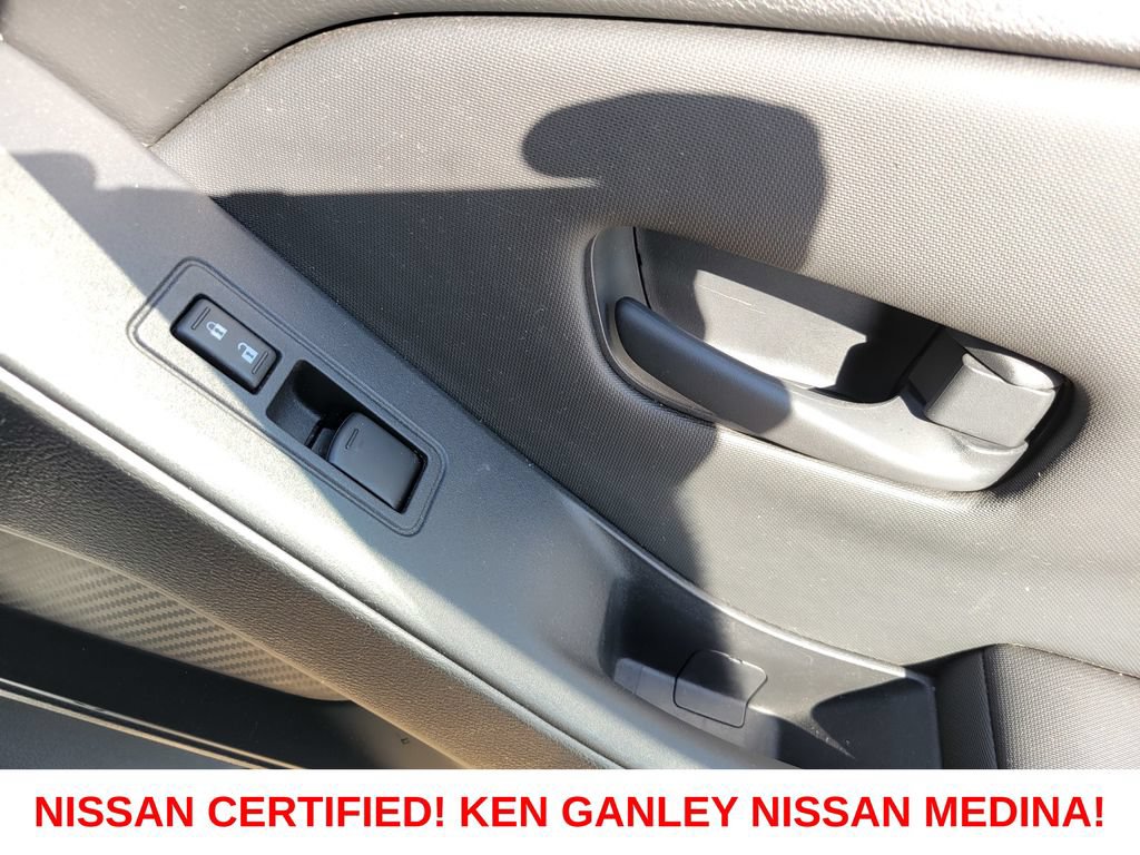 Certified 2022 Nissan Frontier S RWD image 42