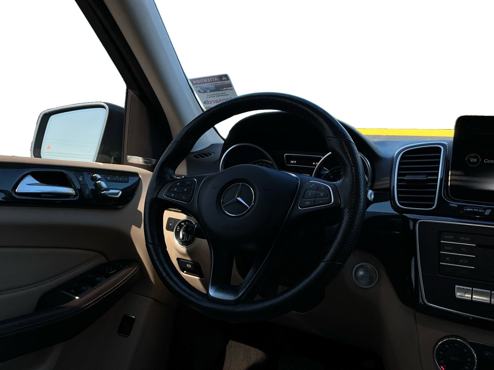 Used 2018 Mercedes-Benz GLE 350 w/ Premium 1 Package image 9