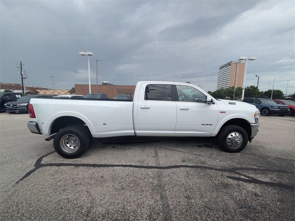 Used 2022 RAM 3500 Laramie w/ Chrome Appearance Group image 2