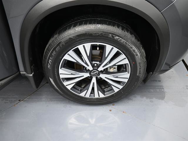 Used 2023 Nissan Rogue SV image 23