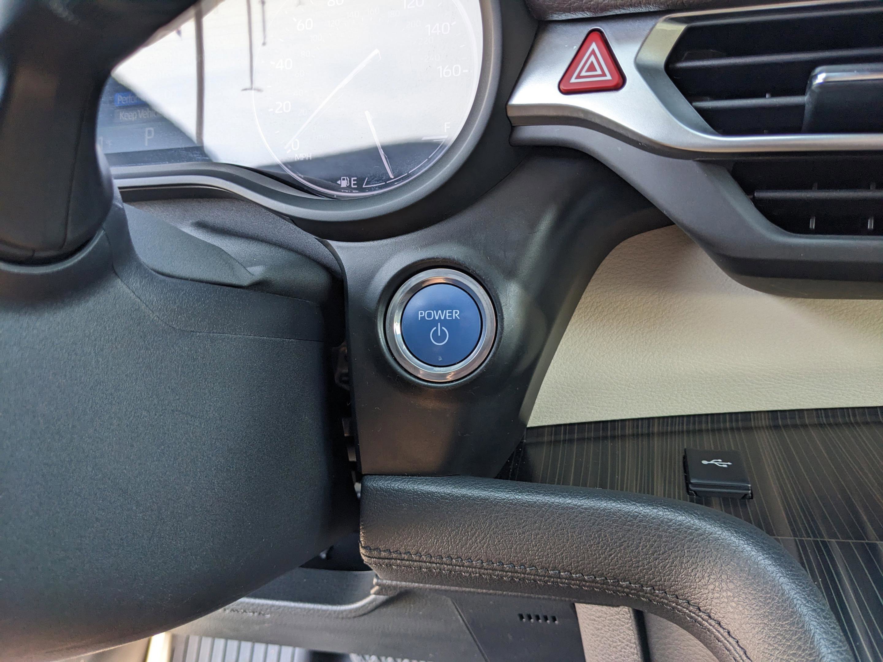 Used 2022 Toyota Sienna Platinum image 33