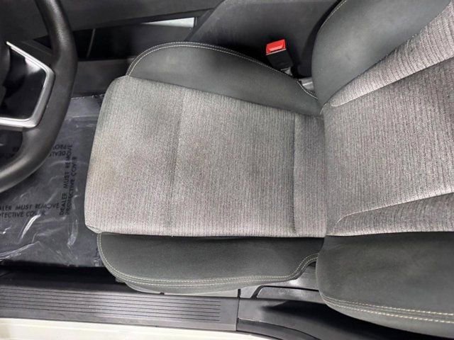 Used 2022 Nissan Rogue S FWD image 23