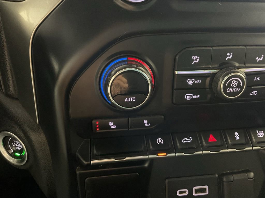 Used 2019 Chevrolet Silverado 1500 RST w/ All-Star Edition AWD/4WD image 3
