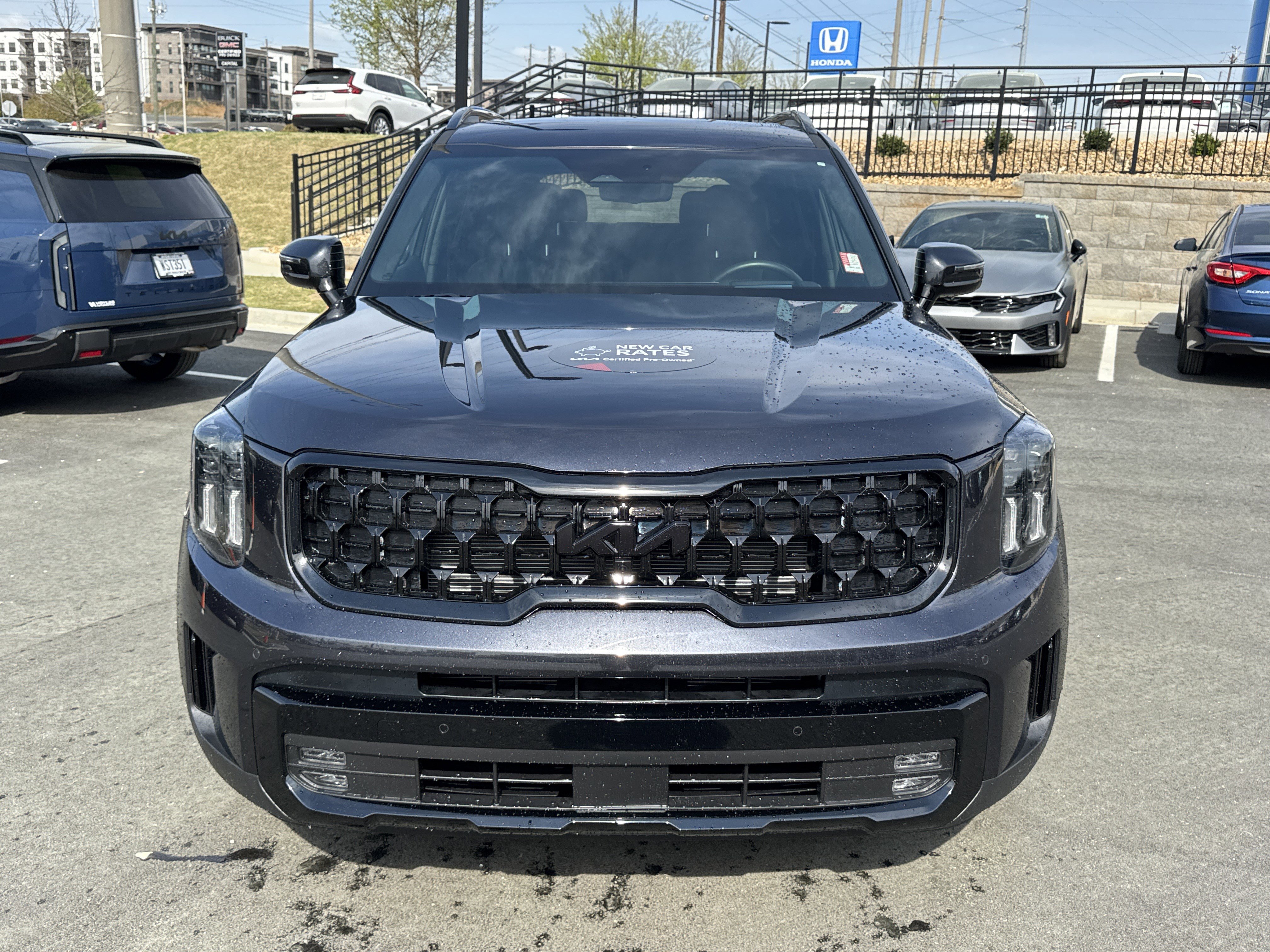 Used 2025 Kia Telluride SX Prestige X-Line image 2
