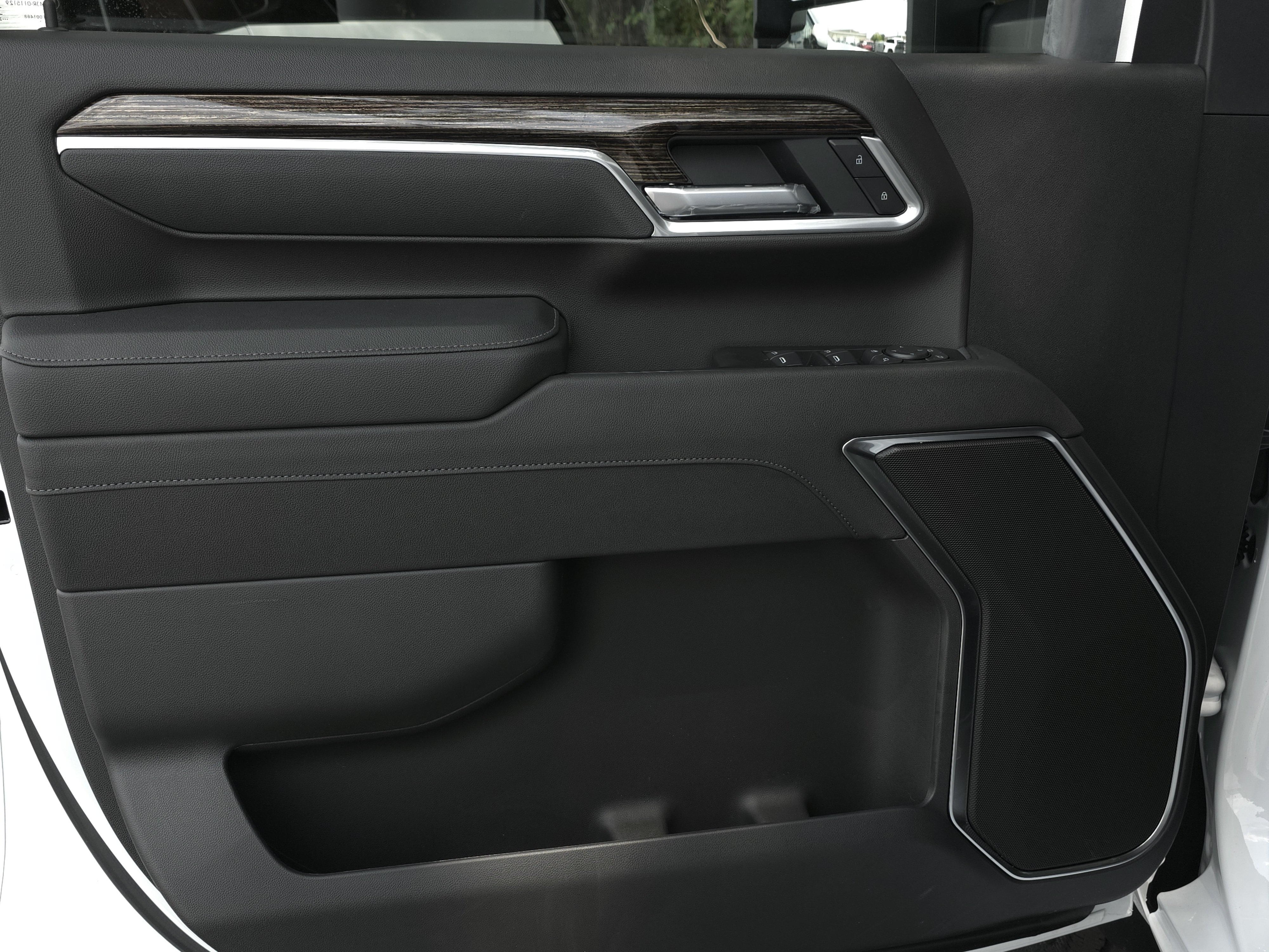 New 2026 GMC Sierra 2500 SLE AWD/4WD image 25