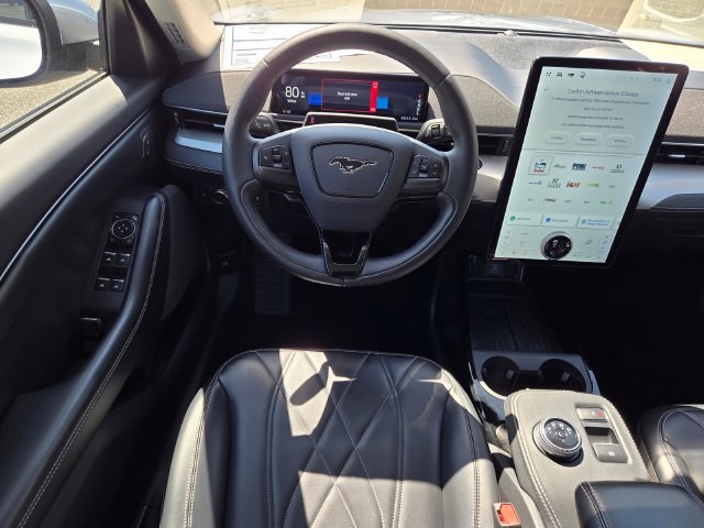 Certified 2022 Ford Mustang Mach-E Select RWD image 17