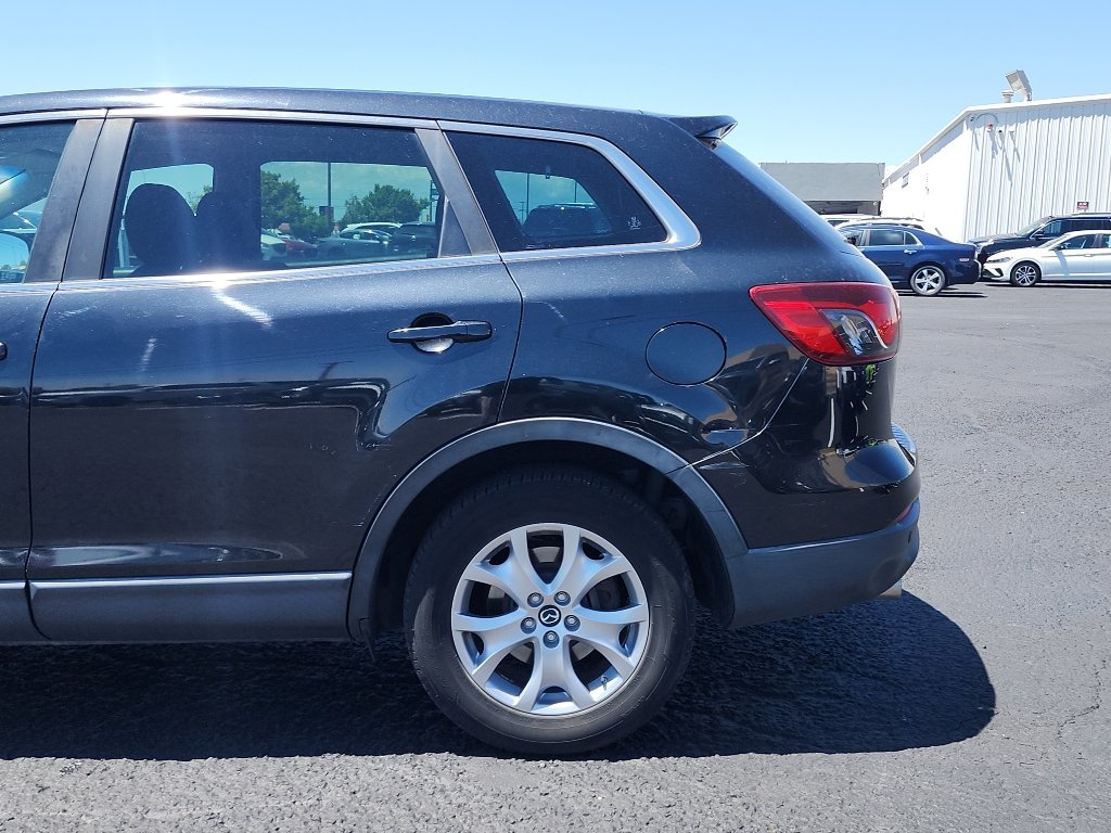 Used 2014 MAZDA CX-9 Touring w/ Touring Technology Package FWD image 9
