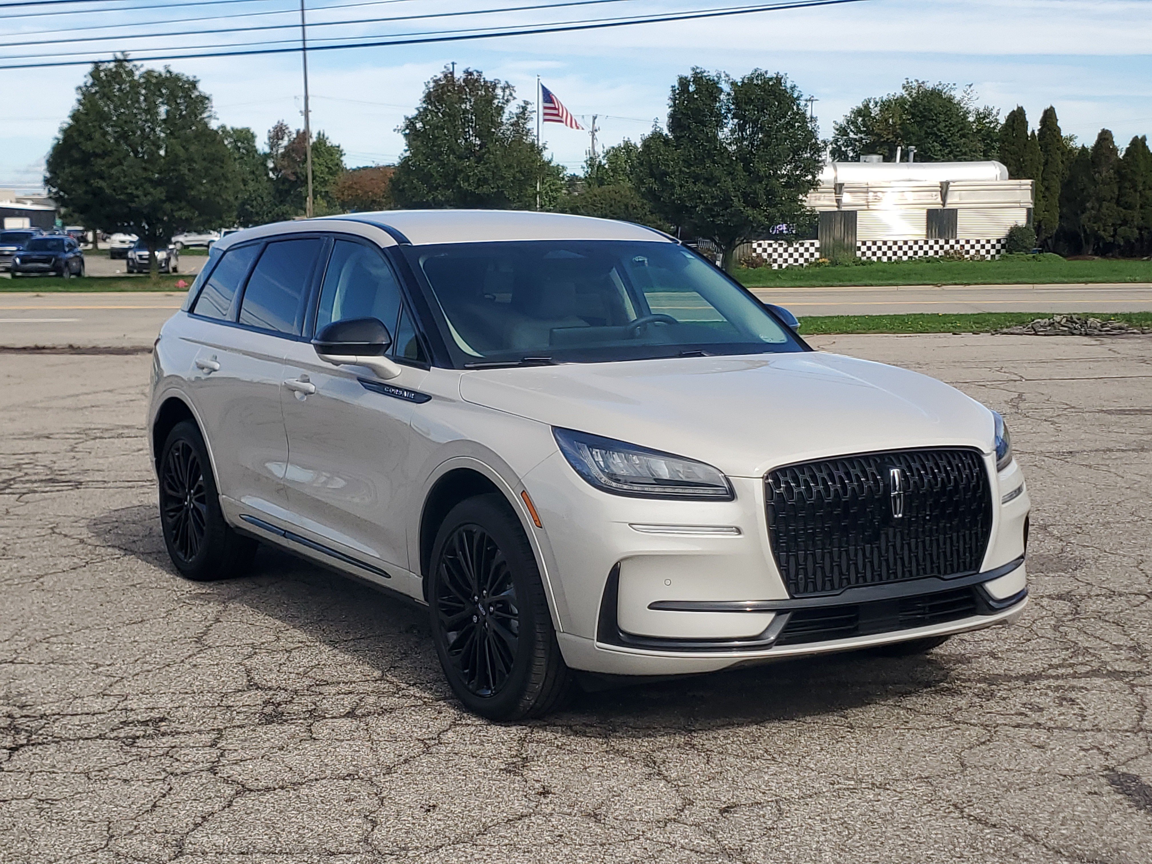 Certified 2024 Lincoln Corsair AWD w/ Equipment Group 101A