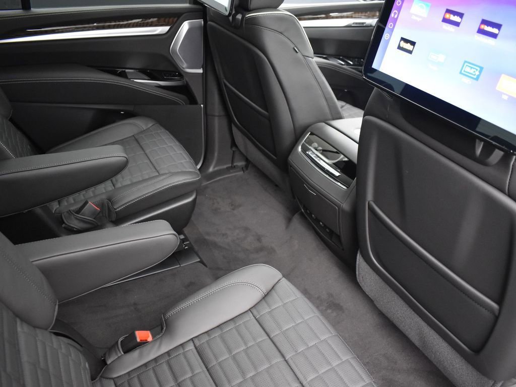Certified 2026 Cadillac Escalade Platinum Sport w/ LPO, ONYX Package image 35