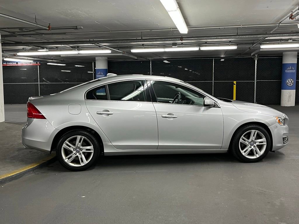 Used 2014 Volvo S60 T5 FWD image 34