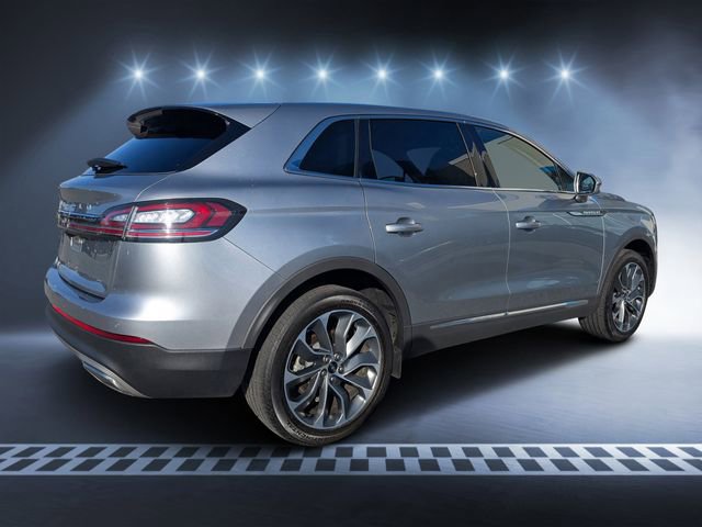 Used 2022 Lincoln Nautilus Reserve w/ Luxury Package image 3