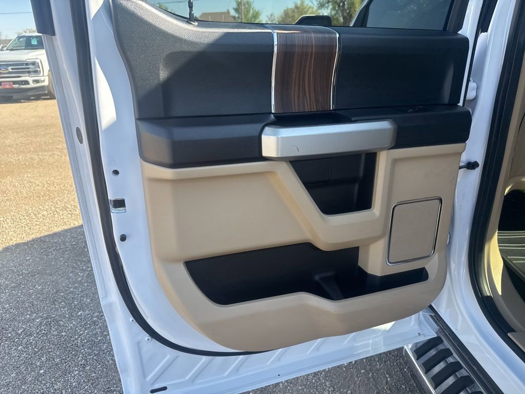 Used 2016 Ford F150 Lariat w/ Equipment Group 501A Mid image 28