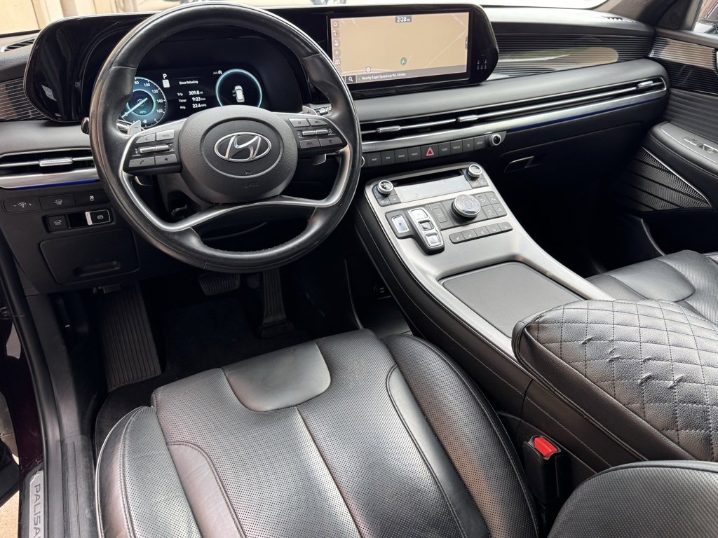 Used 2023 Hyundai Palisade Calligraphy w/ Cargo Package image 2