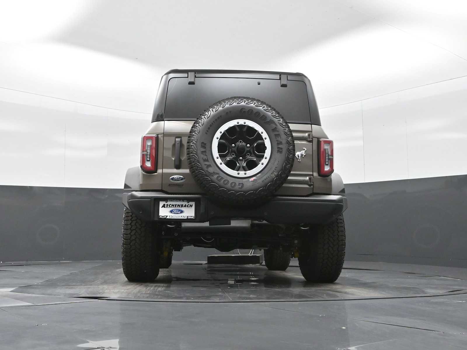 New 2025 Ford Bronco Badlands w/ Sasquatch Package image 24