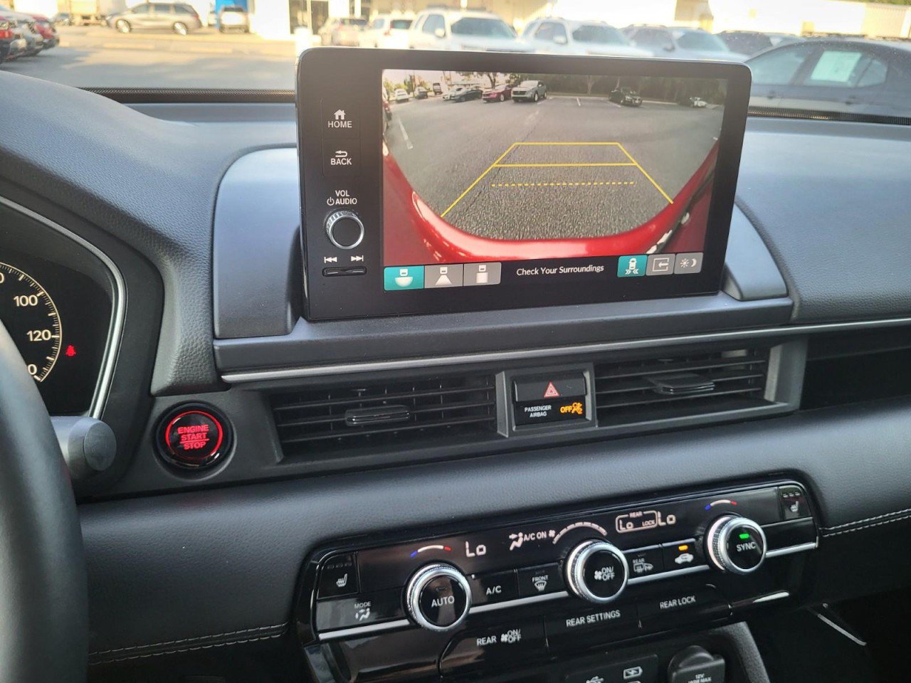 Certified 2024 Honda Pilot Touring image 18