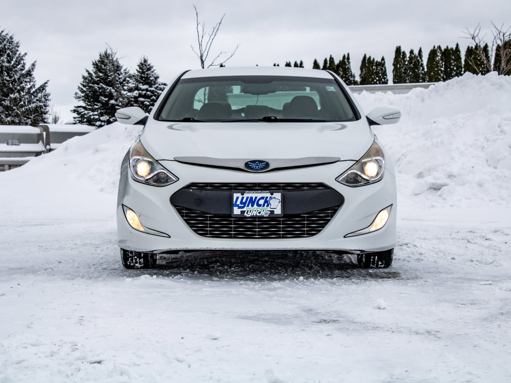 Used 2012 Hyundai Sonata Hybrid image 5