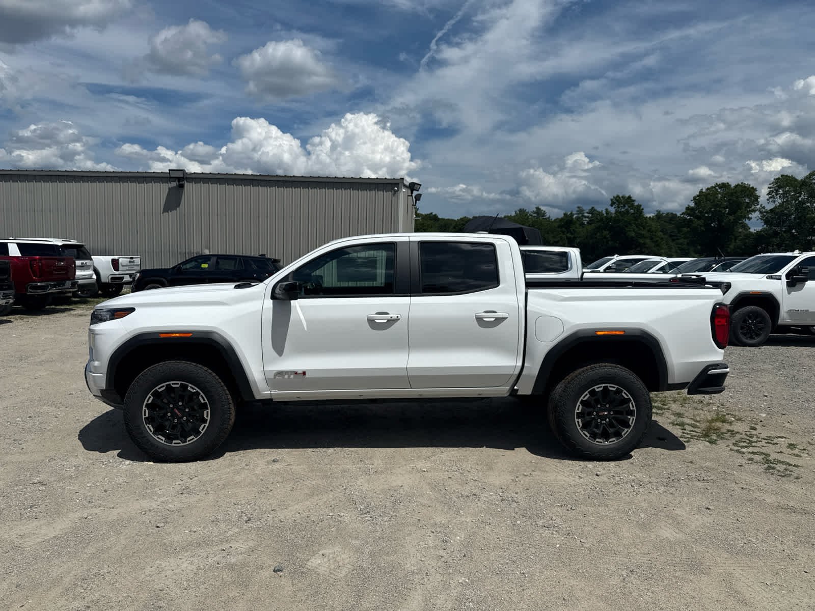 New 2026 GMC Canyon AT4 w/ Technology Plus Package AWD/4WD image 2