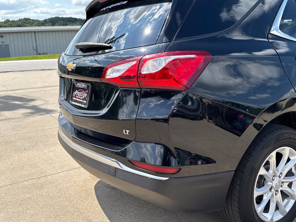 Used 2020 Chevrolet Equinox LT w/ LPO, Floor Liner Package FWD image 14