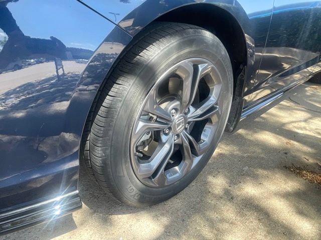 Used 2024 Honda Accord EX-L image 3