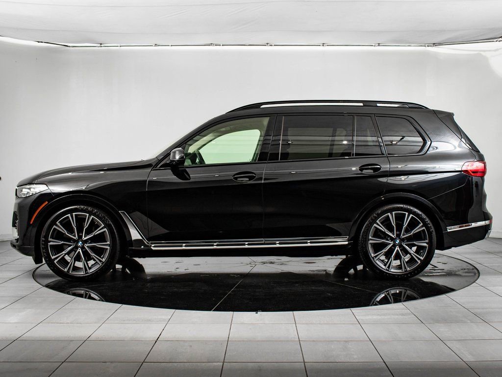 Used 2022 BMW X7 xDrive40i w/ Premium Package AWD/4WD image 12