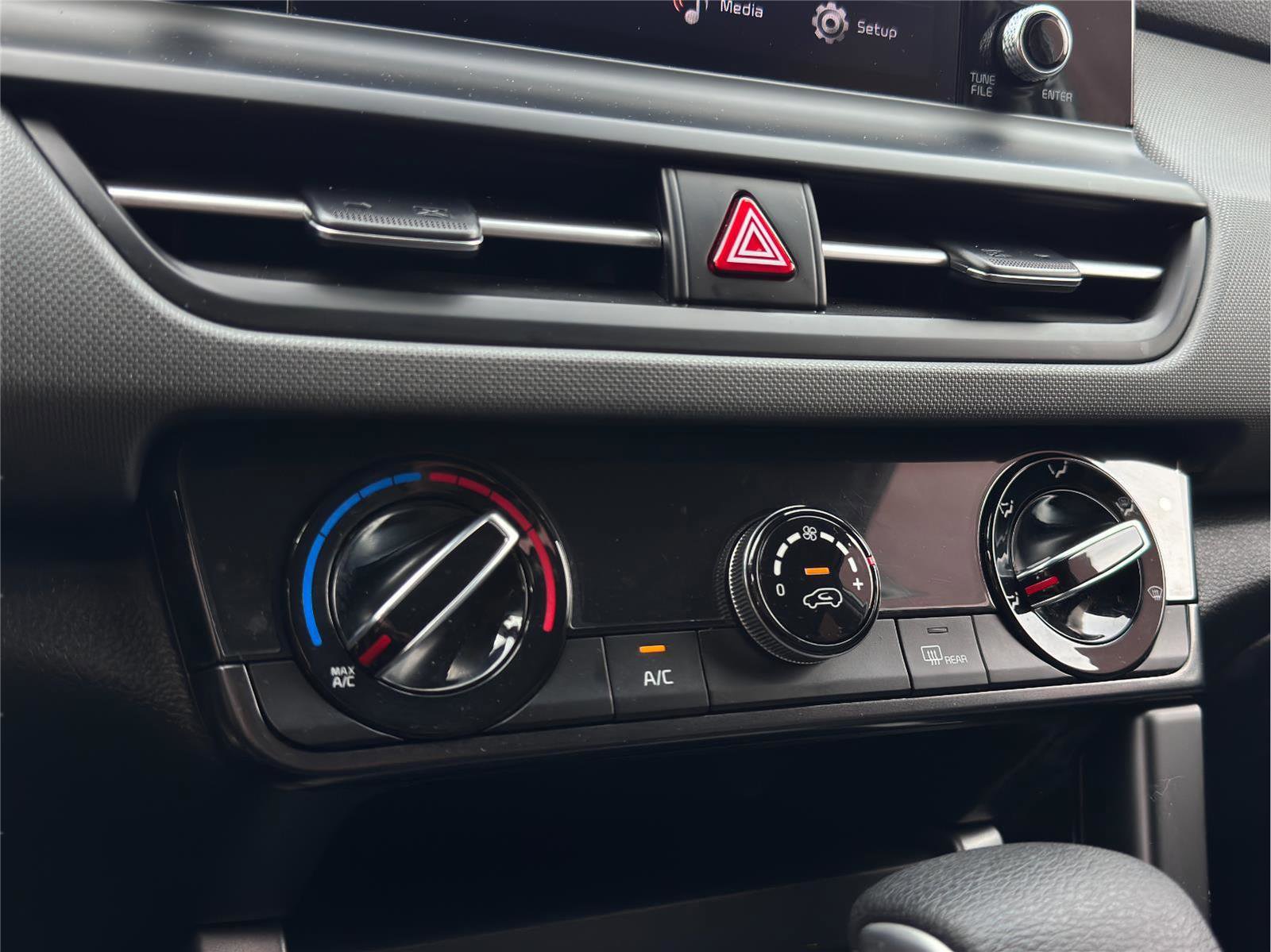 Used 2024 Kia Seltos LX image 21