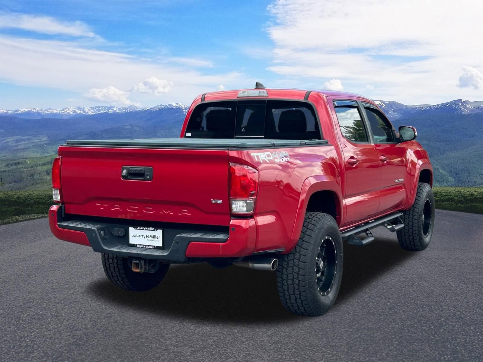 Used 2017 Toyota Tacoma TRD Sport w/ Premium & Technology Package AWD/4WD image 5