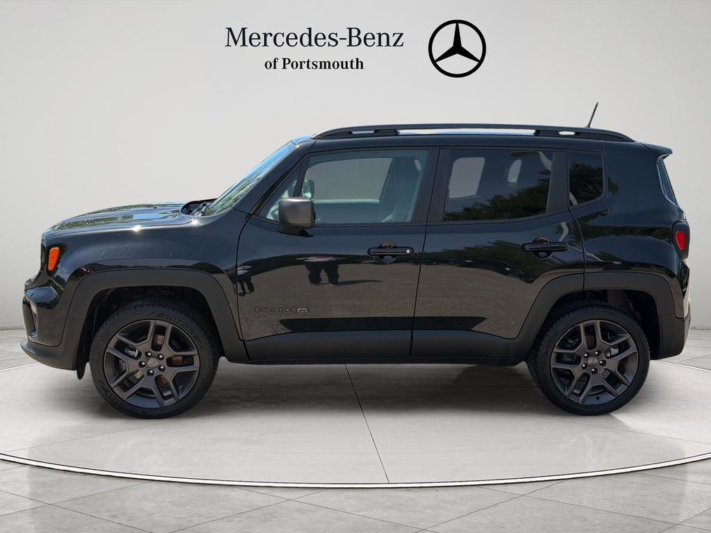 Used 2021 Jeep Renegade Latitude AWD/4WD image 2