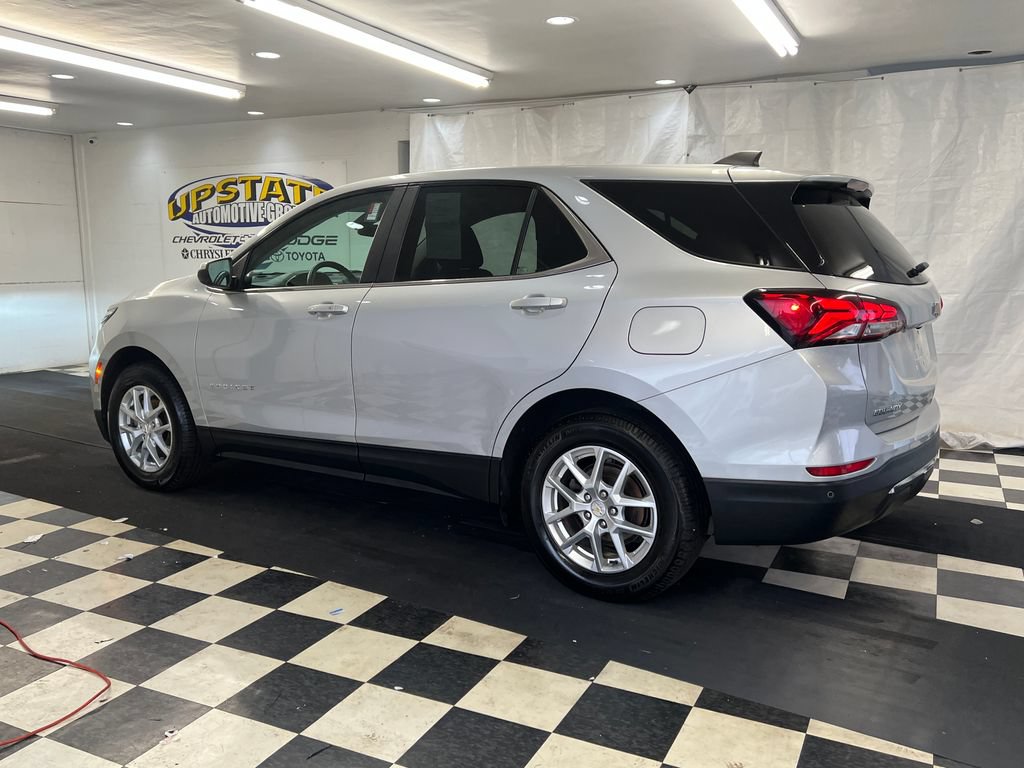 Used 2022 Chevrolet Equinox LT AWD/4WD image 7