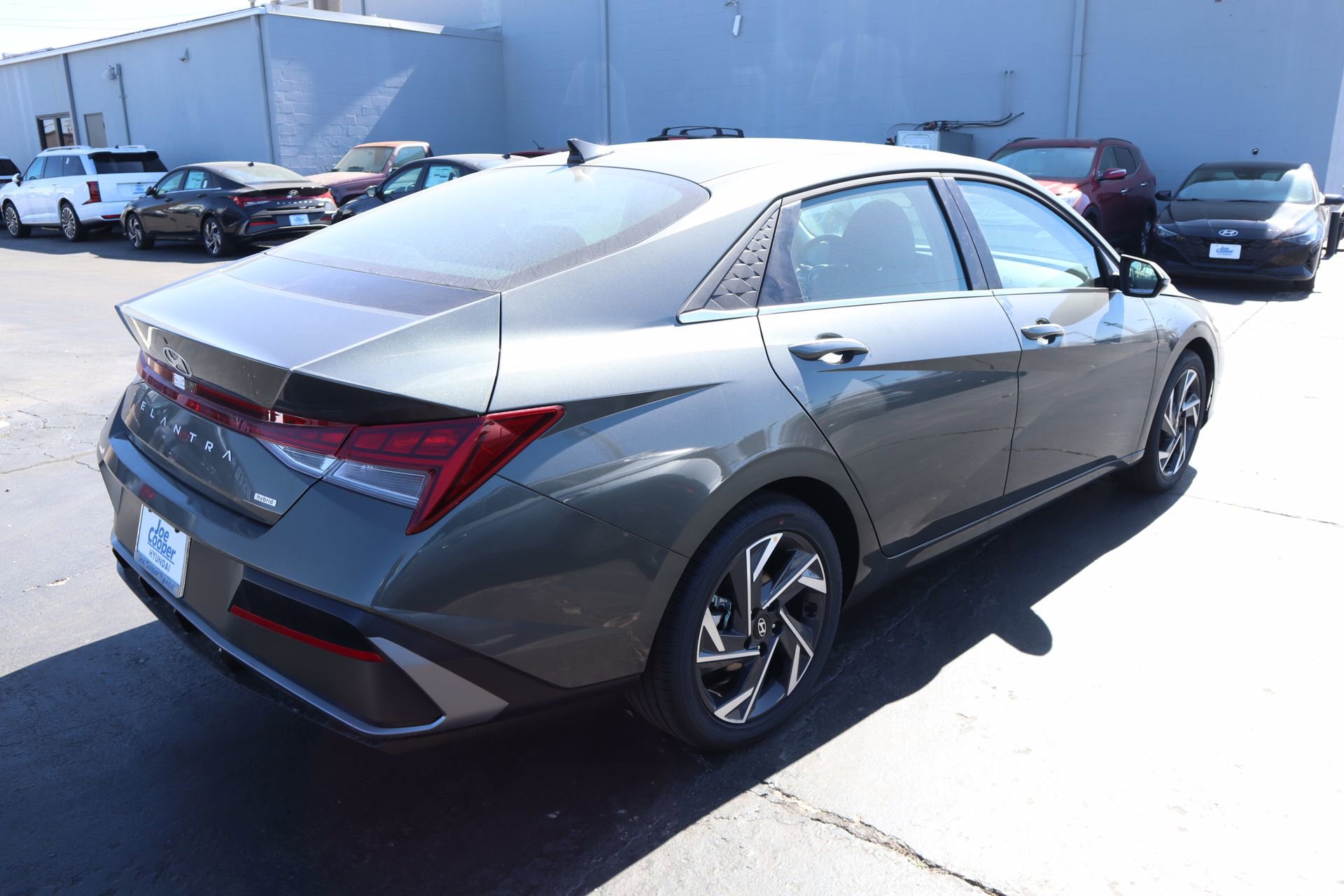 New 2026 Hyundai Elantra Limited image 21