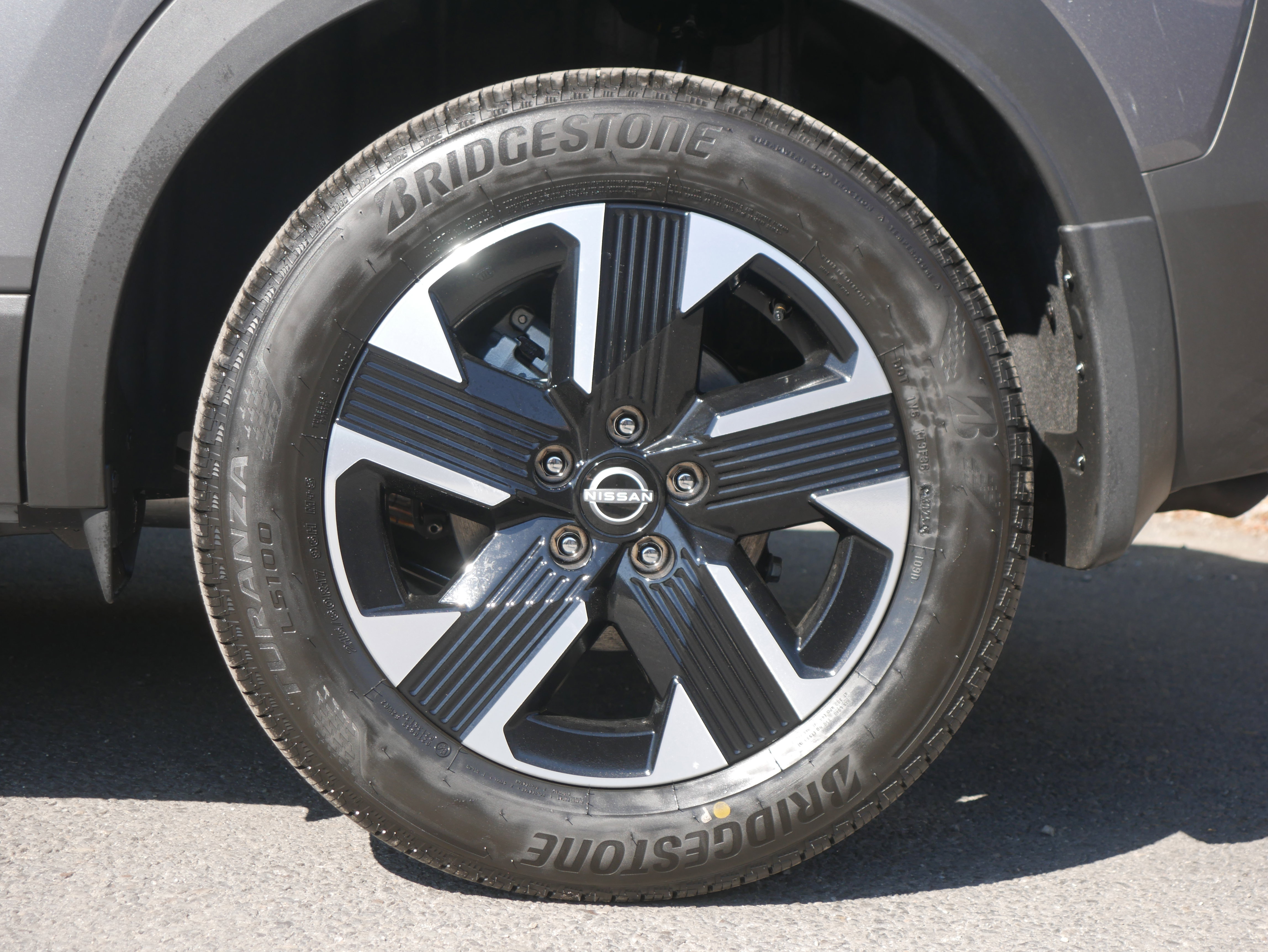 New 2026 Nissan Kicks SV w/ SV Premium Package image 15